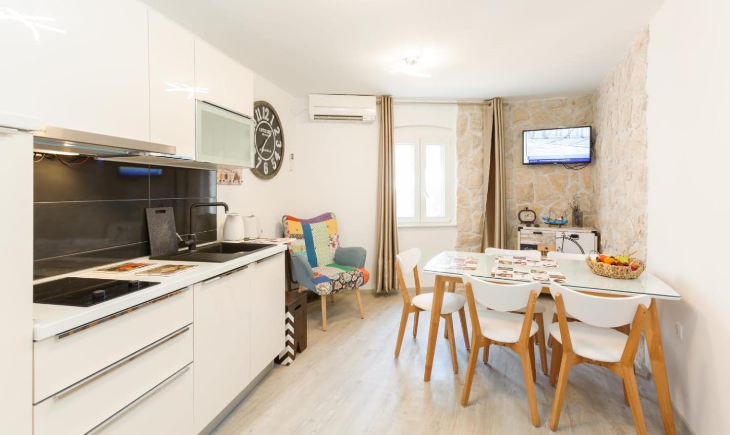 Apartment Vijoleta In City Centre Split Exterior foto
